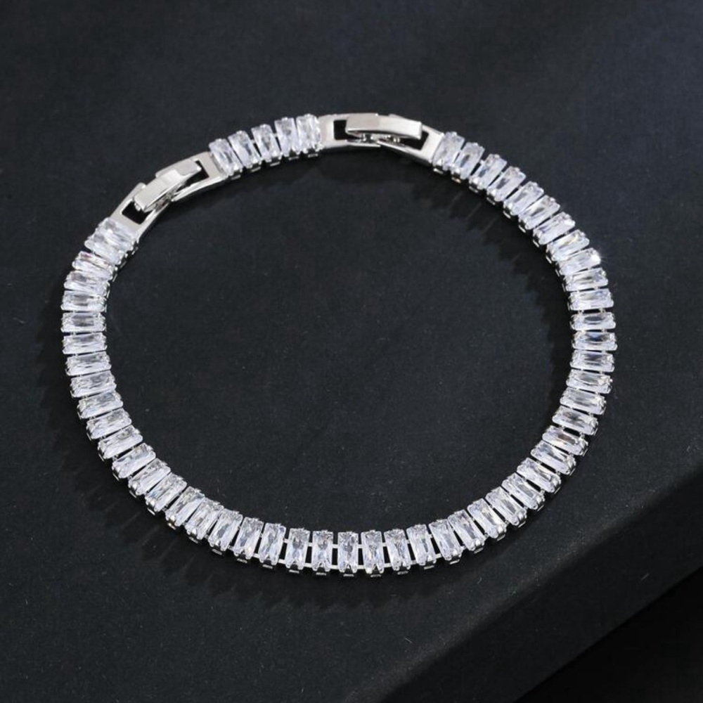 Women Silver Fashion Statement Cubic Shiny Bracelet